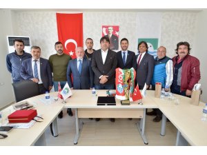 Başkan Demirağ’dan Foça Belediyespor’a teşekkür