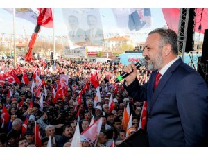 İçişleri Bakanı Soylu’ya Yenikent’te coşkulu karşılama