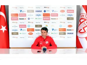 Bülent Korkmaz: "Milli takım doğru yolda"