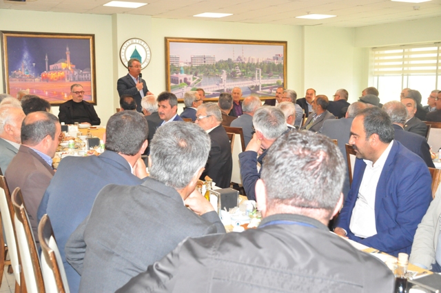 Başkan Hançerli muhtarlarla bir araya geldi
