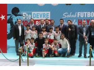 Sokak futbolunda heyecan sona erdi