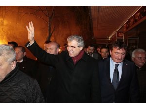 Yüce, Ferizli’de mitinge katıldı