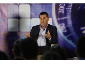 Mehmet Kocadon üniversitelilerle buluştu
