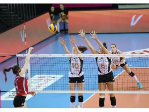 VakıfBank, Sultanlar Ligi’nde yarı finalde