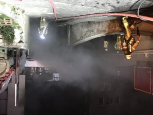 Beylikdüzü’nde plastik fabrikasında yangın