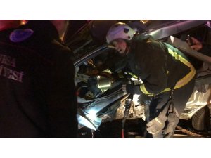 Bursa’da feci kaza: 1’i çocuk 3 yaralı