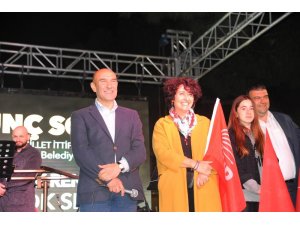 Soyer: “Seferihisar’da yaktığımız bu ateş, har olup Türkiye’yi saracak”