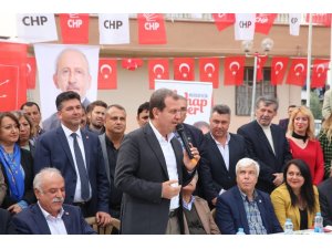 Seçer: "Sessiz varoşlar isyanını bizim üzerimizden anlatacak"