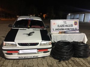 Elazığ’da kablo çalan 2 şüpheli suçüstü yakalandı