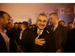 Mustafa Savaş: “Milli iradeyi tehdit ederek oy alamazsınız”