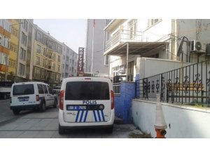 Üstlerinde uyuşturucu ile otostop çekerken yakalandılar