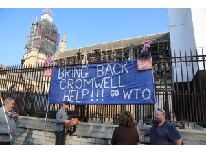 Londra'da Brexit yandaşı gösteri