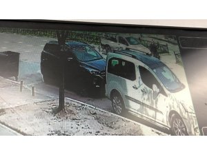 Yaya geçidindeki kadına araç çarptı