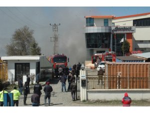 Başkent’te fabrika yangını
