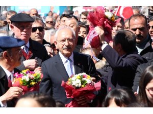 CHP lideri Kılıçdaroğlu, Eskişehir’de Bahar Yürüyüşü’ne katıldı