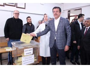 Zeybekci oyunu kullandı