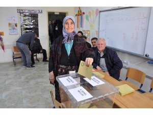 Kuşu beldesi 10 yıl sonra başkanını seçiyor