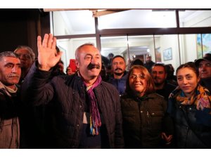 Tunceli’de komünist başkan kazandı