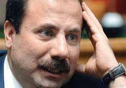 Zahid Akman'ın evine baskın!