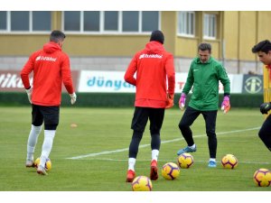 İM Kayserispor, Demir Grup Sivasspor maçının hazırlıklarını sürdürüyor