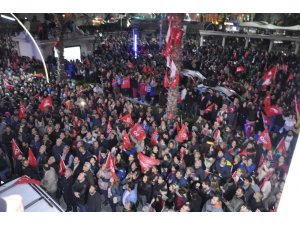 Menemenliler ’Serdar Aksoy’ dedi