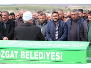 Kavgada ölen genç toprağa verildi