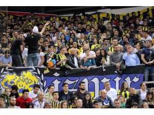Tahincioğlu Basketbol Süper Ligi: Pınar Karşıyaka: 81- Fenerbahçe Beko: 88