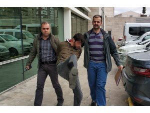 Sosyal medya üzerinden kadınlara şantaj şüphelisi yakalandı