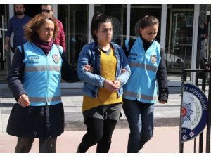 Samsun’da 1 kişiyi öldürüp 1 kişiye yaralayan kadına 30 yıl 3 ay hapis