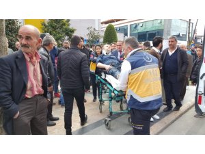 Otomobil ile motosikletin karıştığı kazada 1 kişi yaralandı