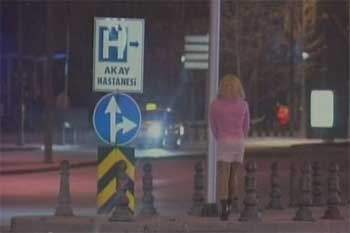 Böyle anne olmaz olsun!