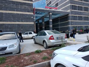 Bıçaklanan lokanta işletmecisi hayatını kaybetti