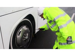 Sürücüler dikkat! Zorunlu kış lastiği uygulaması başladı!