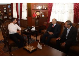 Başkan Arı tebrikleri kabul etti