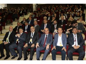 Türkiye'deki yabancı öğrenciler Manisa'da buluştu