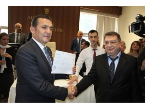 Özyiğit mazbatasını aldı