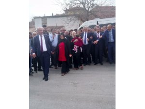 Yahşihan Belediye Başkanı Türkyılmaz mazbatasını aldı