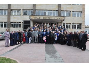 Ürgüp Belediye Başkanı Aktürk, mazbatasını alarak göreve başladı