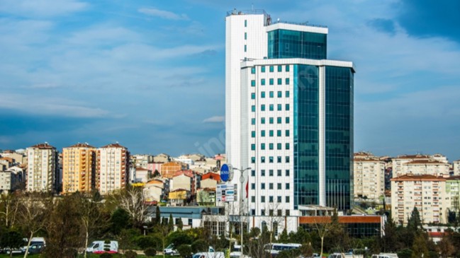 Ünlü gazetenin binası satışa çıktı...