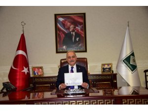 Kadir Kara, mazbatasını aldı
