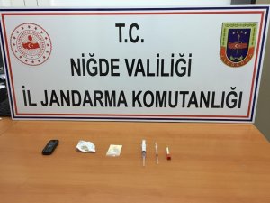 Afgan uyruklu uyuşturucu satıcıları yakalandı
