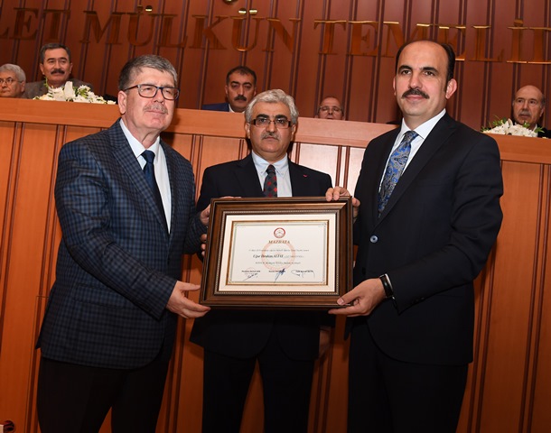 Konya’nın başkanları Mazbatalarını aldı