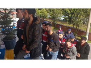 Muhtarlık kavgasına karışan 16 kişi adliyeye sevk edildi