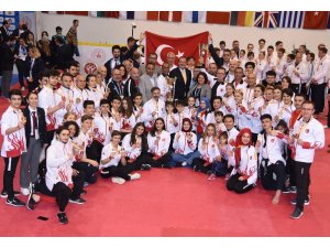 Taekwondo Milli Takımı, Avrupa şampiyonu oldu