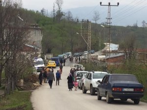 Bahçede yuvarlanan kadın hayatını kaybetti