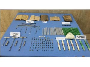 Patlayıcı ile kaçak kazı yapmış