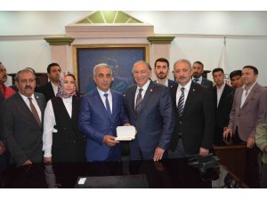 Dalaman Belediye Başkanı Karakuş göreve başladı