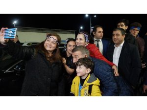 Ağaoğlu: "Oyuncuların hepsinin anlından öpüyorum"