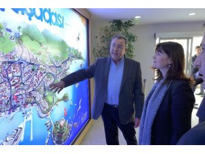 Yunanistan İzmir Başkonsolosu, Kuşadası Ticaret Odası’nı ziyaret etti