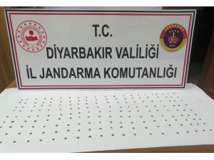 Diyarbakır’da Roma dönemine ait 180 adet sikke yakalandı